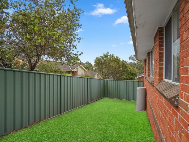 2/14 Westmoreland Road, Minto NSW 2566