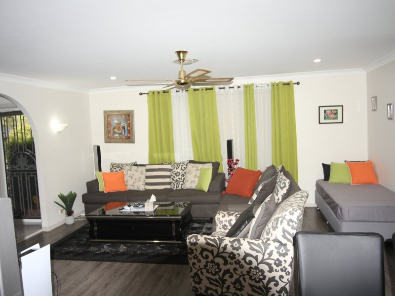 82 Lancia Drive, Ingleburn NSW 2565