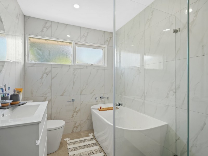 111 Jacaranda Avenue, Bradbury NSW 2560