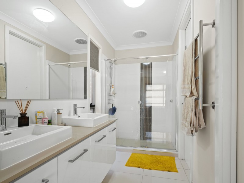 6 Panicum Street, Denham Court NSW 2565