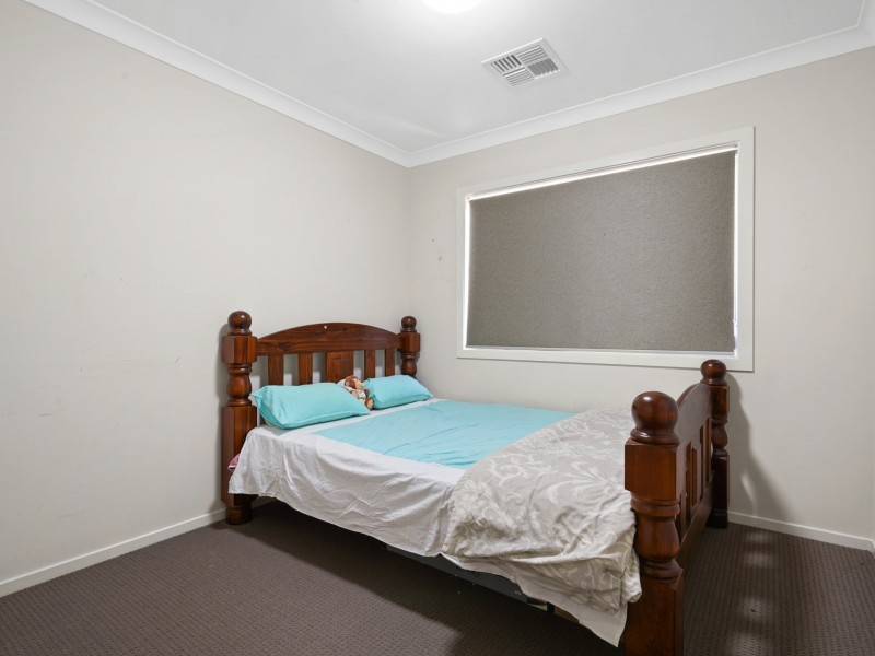 6 Panicum Street, Denham Court NSW 2565