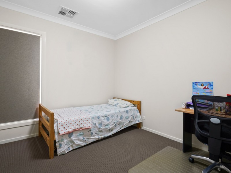 6 Panicum Street, Denham Court NSW 2565