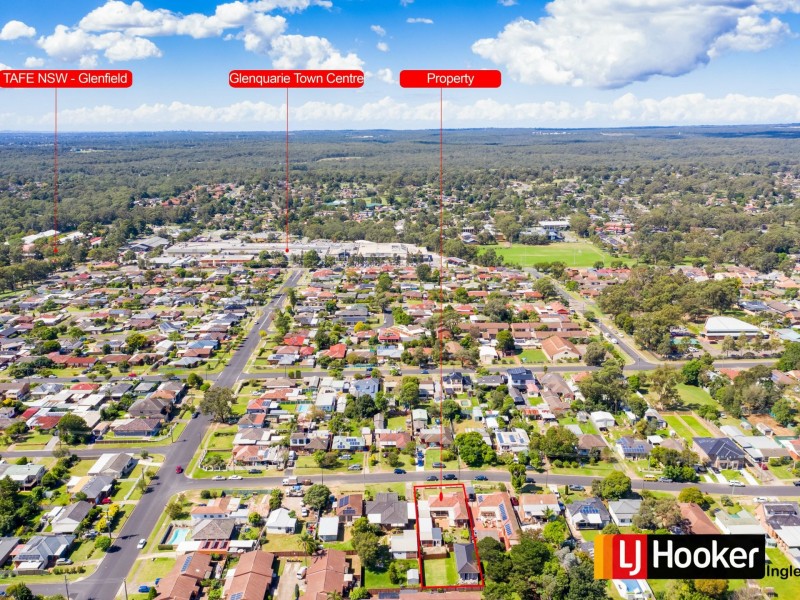 38 Parkland Avenue, Macquarie Fields NSW 2564