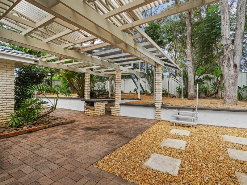 76 Donalbain Circuit, Rosemeadow NSW 2560