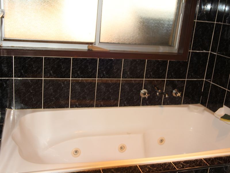 12 Jacaranda Crescent, Casula NSW 2170