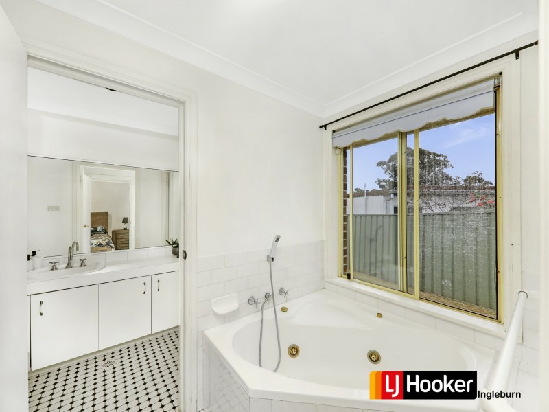 89 Lancia Drive, Ingleburn NSW 2565