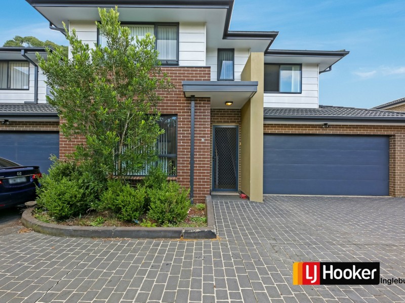2/2 Jaclyn Street, Ingleburn NSW 2565
