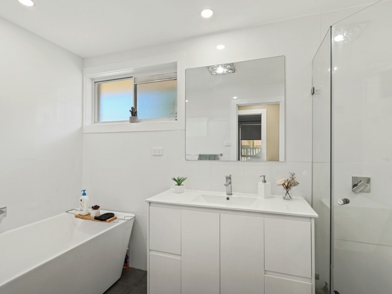 3 Day Place, Minto NSW 2566