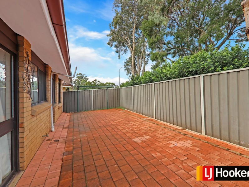 13/4 Dotterel Place, Ingleburn NSW 2565