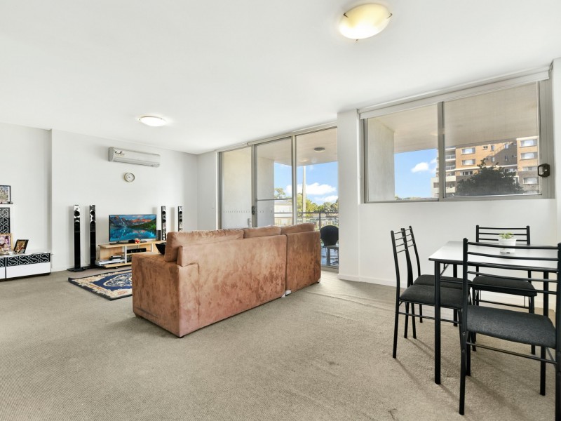 5/87-91 Campbell street, Liverpool NSW 2170