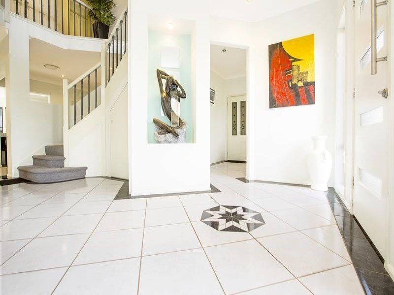 9 Homestead Cct, Denham Court NSW 2565