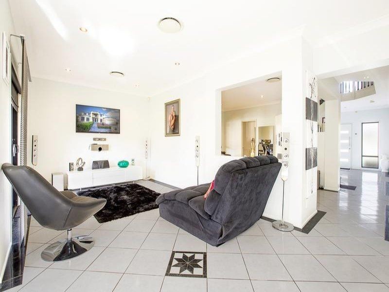 9 Homestead Cct, Denham Court NSW 2565