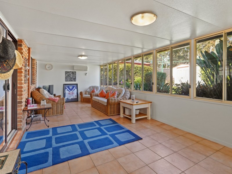 4 Alfa Place, Ingleburn NSW 2565