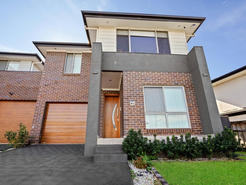 18 Milkyway, Campbelltown NSW 2560