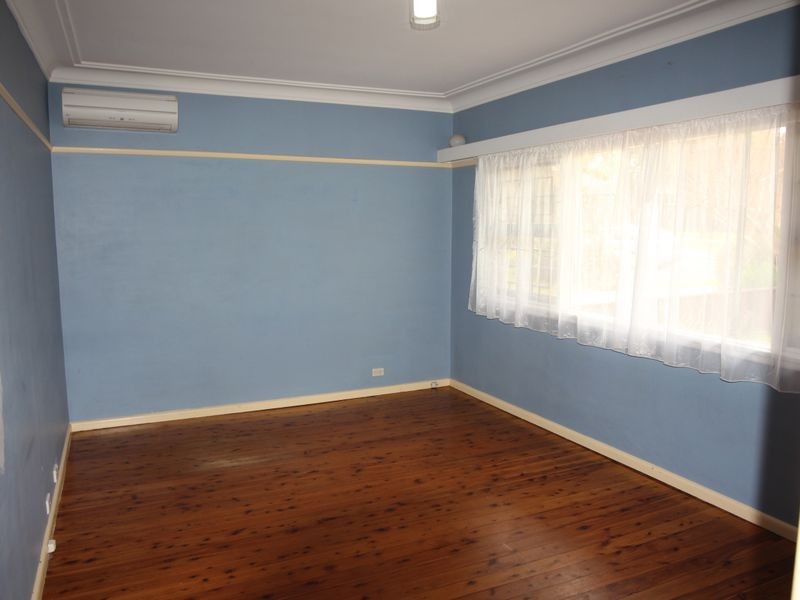 6 Kings Road, Ingleburn NSW 2565