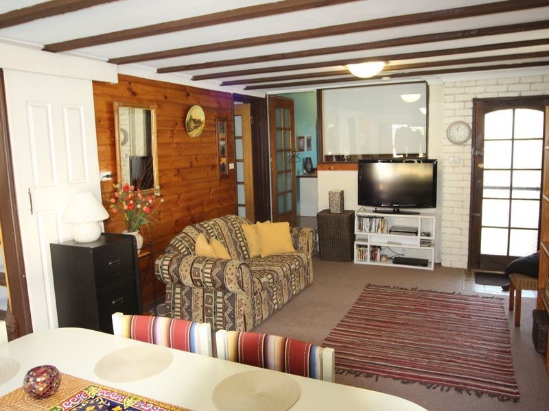 20A Bannockburn Ave, St Andrews NSW 2566