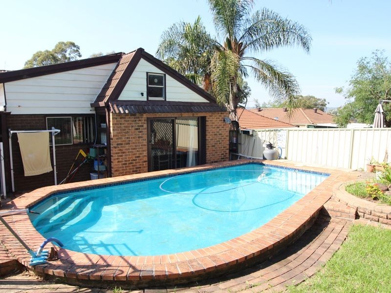 20A Bannockburn Ave, St Andrews NSW 2566