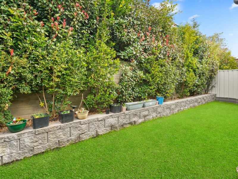 5 Pilot Close, Minto NSW 2566