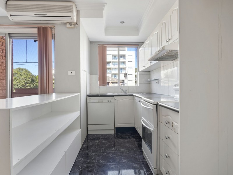 7/63 Castlereagh street, Liverpool NSW 2170