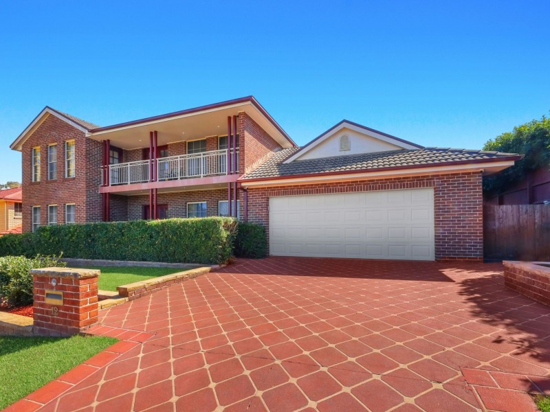 12 Forbes Avenue, Macquarie Links NSW 2565