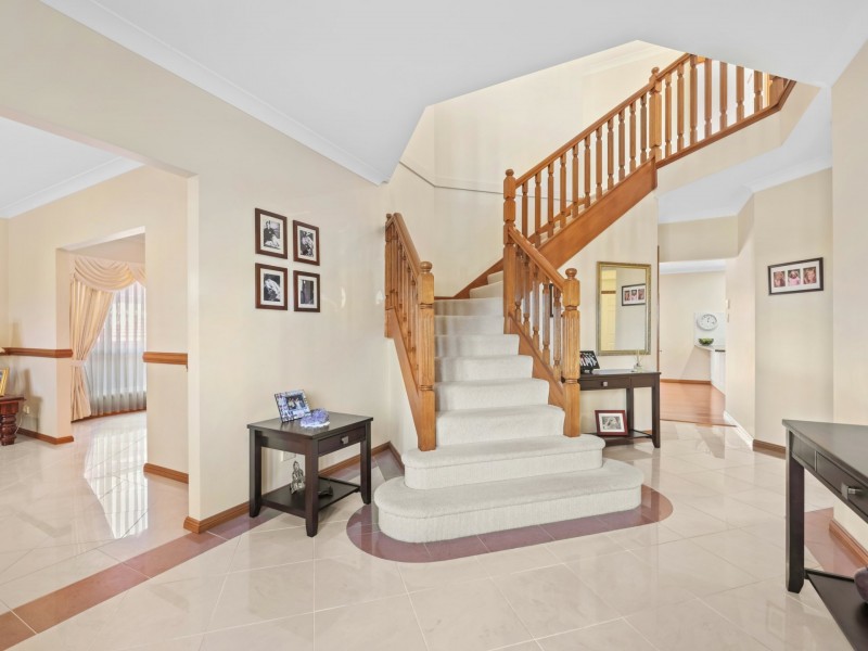 12 Forbes Avenue, Macquarie Links NSW 2565