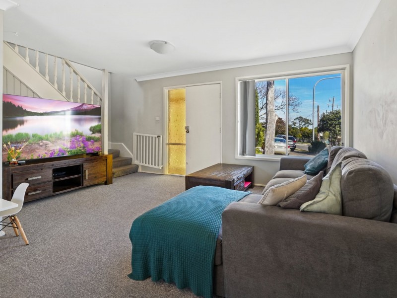 1/84 Townson Avenue, Minto NSW 2566
