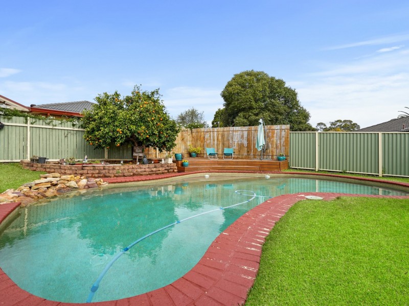 5 Livingstone, Ingleburn NSW 2565