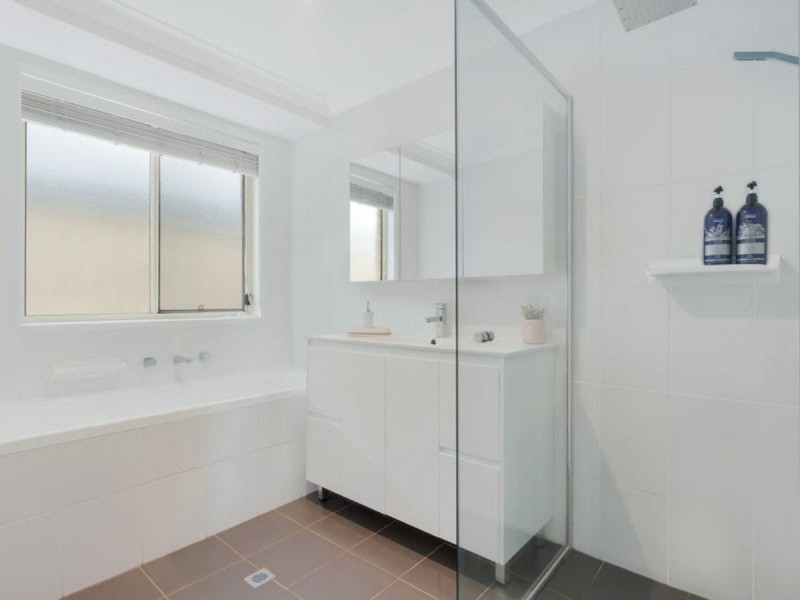 28 Freeman Circuit, Ingleburn NSW 2565