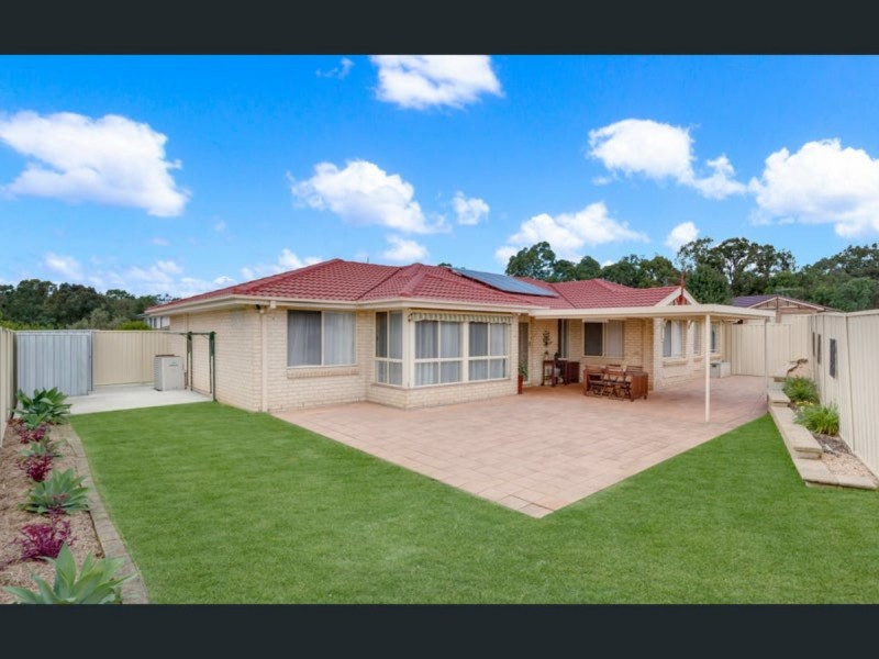 28 Freeman Circuit, Ingleburn NSW 2565
