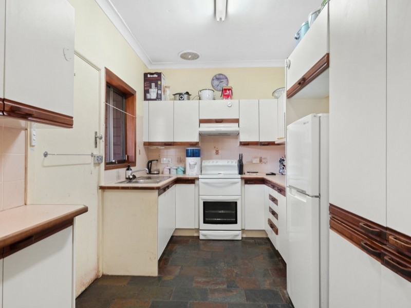 44 Parliament Road, Macquarie Fields NSW 2564