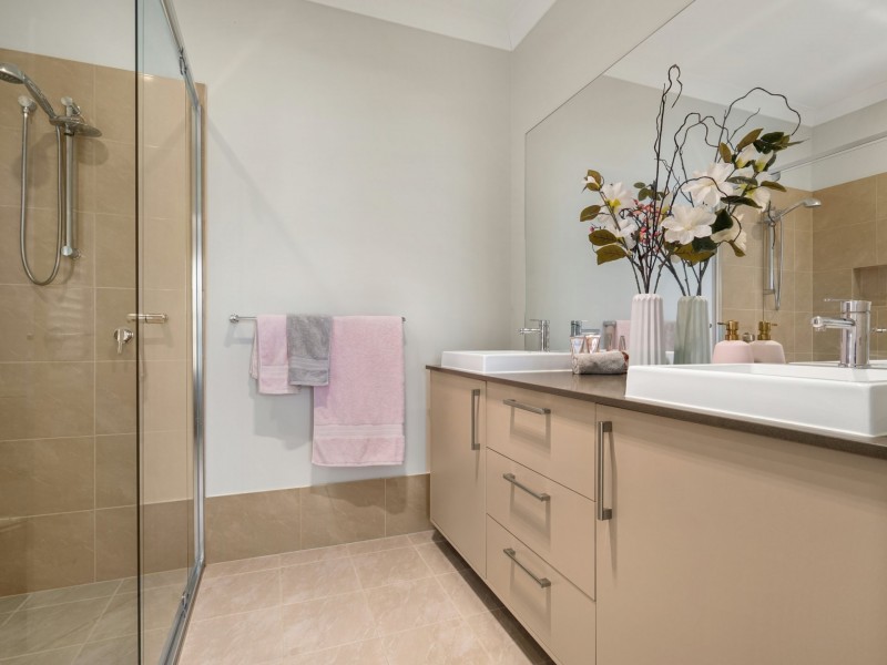 6 centaurus street, Campbelltown NSW 2560