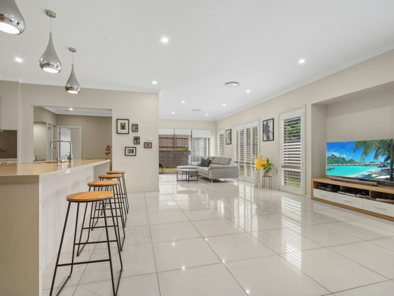 6 centaurus street, Campbelltown NSW 2560