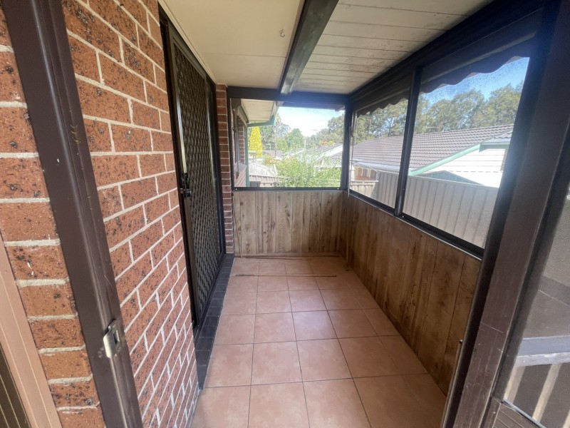 27/29 Waratah Crescent, Macquarie Fields NSW 2564