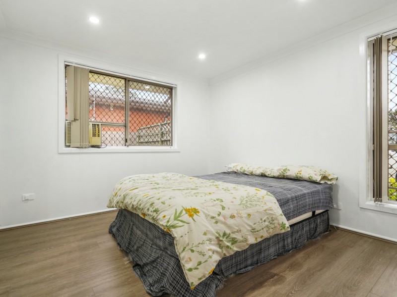 3/13-15 Carnation Avenue, Casula NSW 2170
