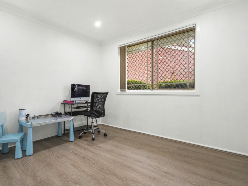 3/13-15 Carnation Avenue, Casula NSW 2170