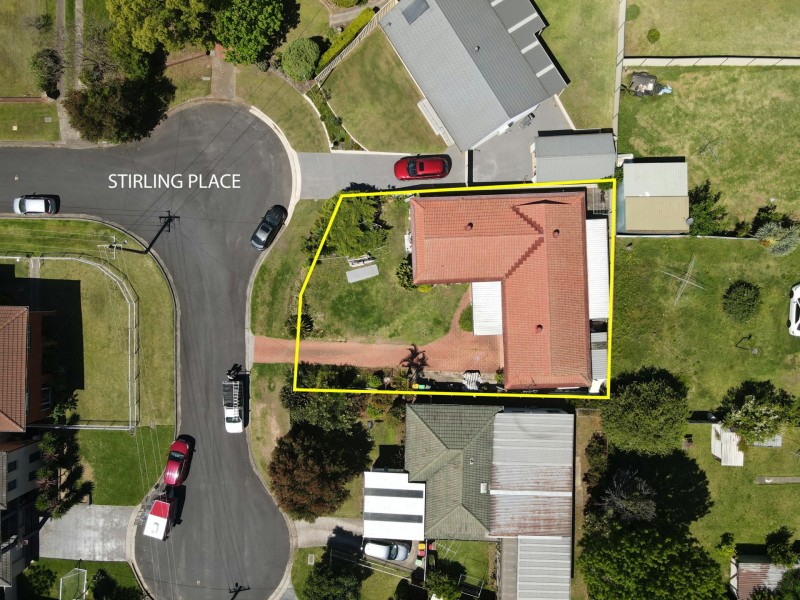 12 Stirling Place, Glenfield NSW 2167
