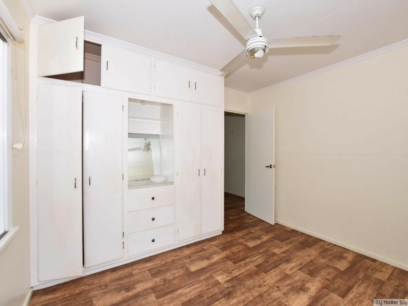 12 Stirling Place, Glenfield NSW 2167