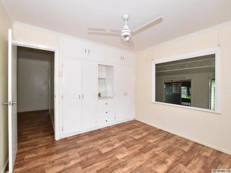 12 Stirling Place, Glenfield NSW 2167