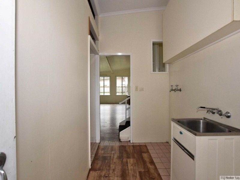 12 Stirling Place, Glenfield NSW 2167