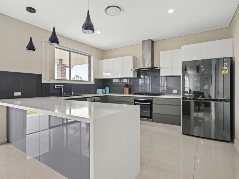 382 Riverside Drive, Airds NSW 2560