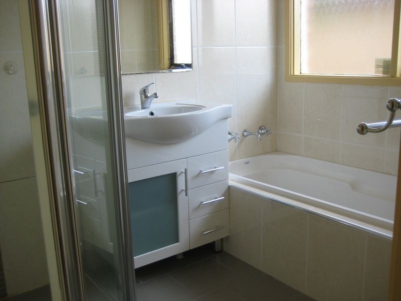 10 Startop Place, Ambarvale NSW 2560