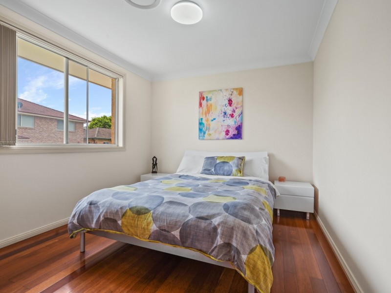 28 Thistle Circuit, Green Valley NSW 2168