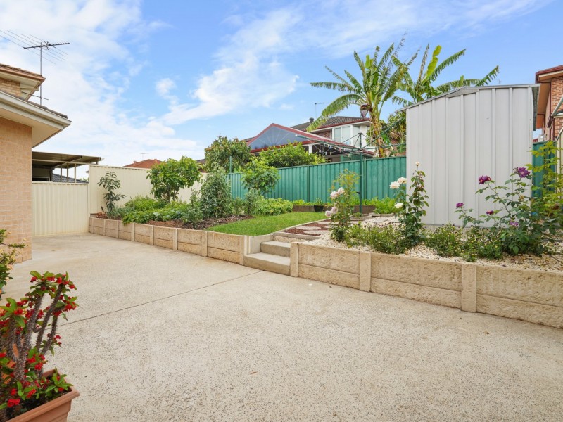28 Thistle Circuit, Green Valley NSW 2168