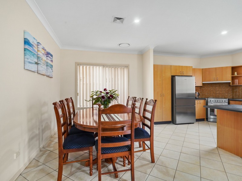 28 Thistle Circuit, Green Valley NSW 2168