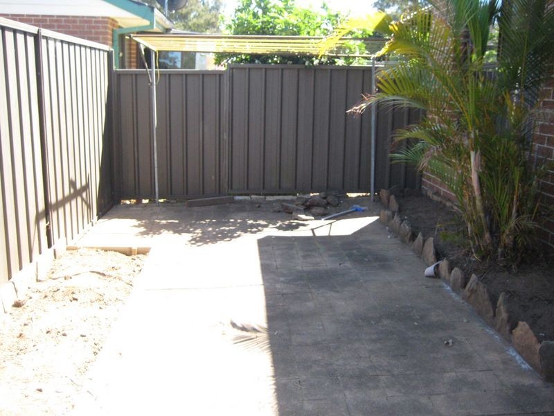 29-27 Waratah Crescent, Macquarie Fields NSW 2564
