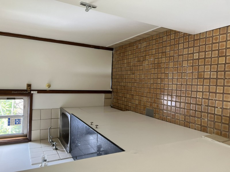 37 Woodlark Place, Glenfield NSW 2167