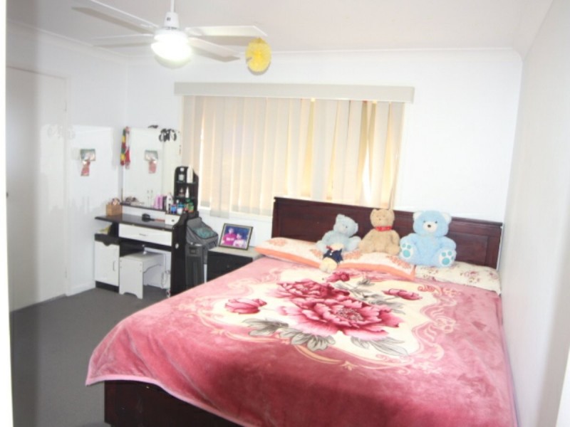34A Mistletoe Avenue, Macquarie Fields NSW 2564