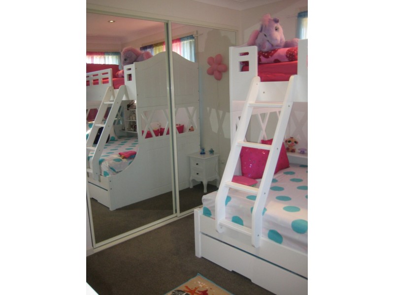 15 Woonona Road, Prestons NSW 2170