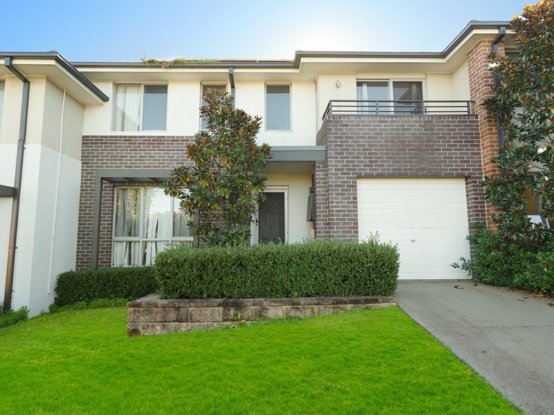 43 Sovereign circuit, Glenfield NSW 2167