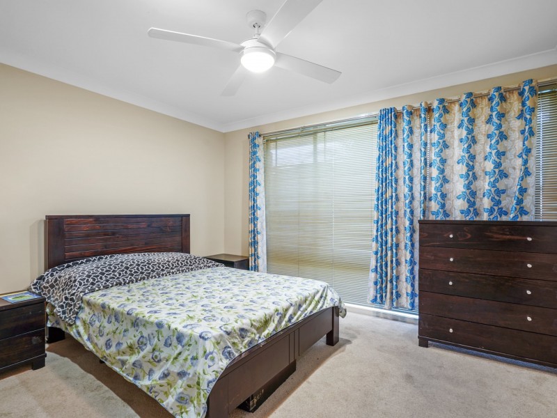 12 Bensbach Road, Glenfield NSW 2167